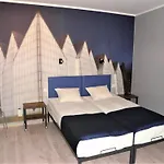 Annamarie Hostal