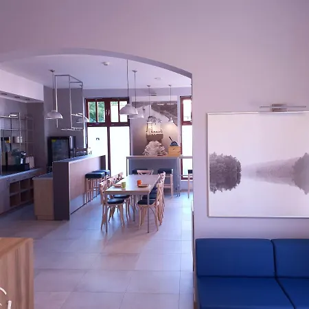 Annamarie Hostel