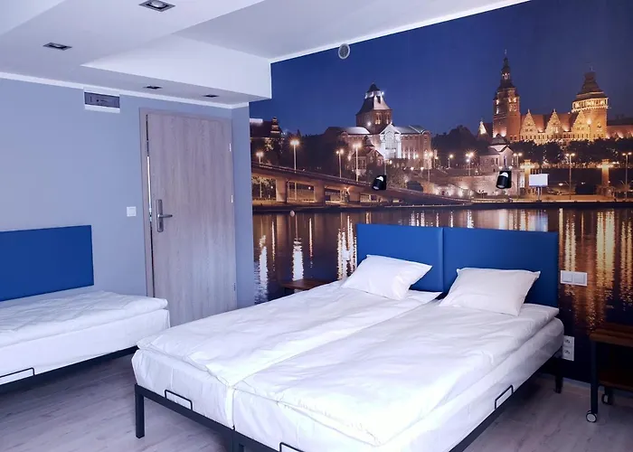 Annamarie بيت شباب