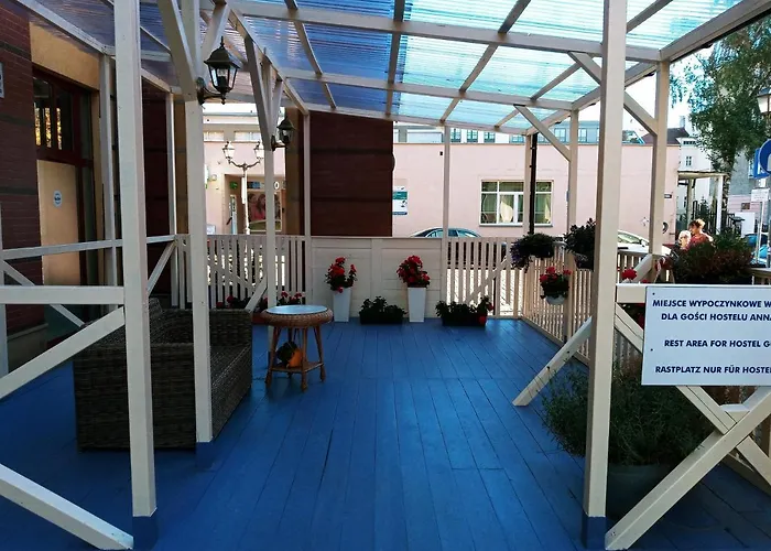 Annamarie بيت شباب *