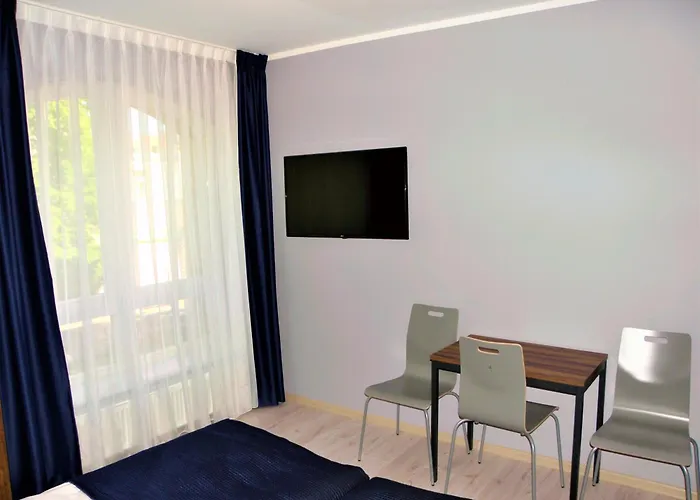 Annamarie بيت شباب *