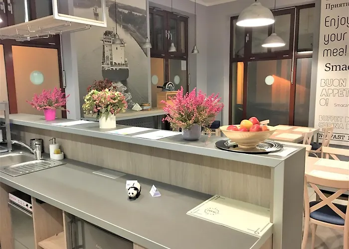 Annamarie بيت شباب *